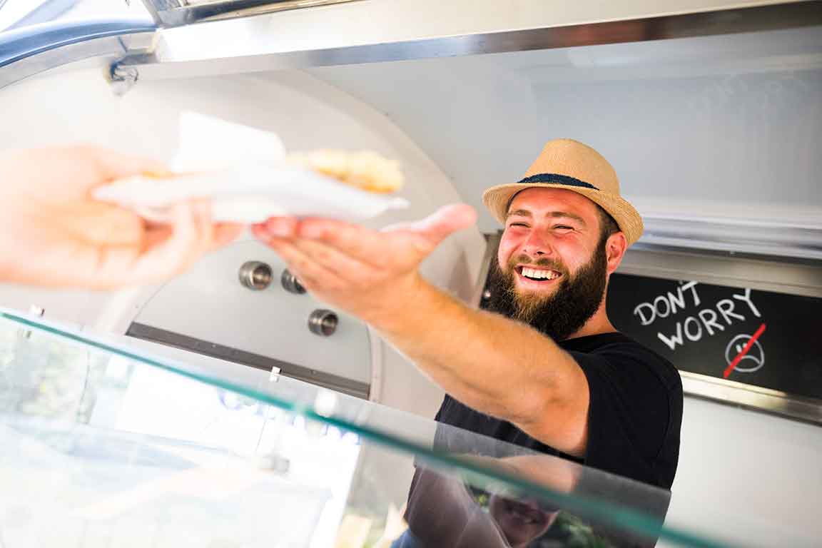 buddystar-verkaufsanhaenger-mobiler-crepeswagen