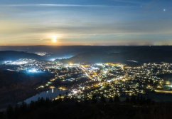 Willingen (Upland) , Ladenlokal, Gastronomie mieten oder kaufen