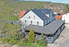 Neukirchen bei Sulzbach-Rosenberg Bahnhofstraße, Ladenlokal, Gastronomie mieten oder kaufen