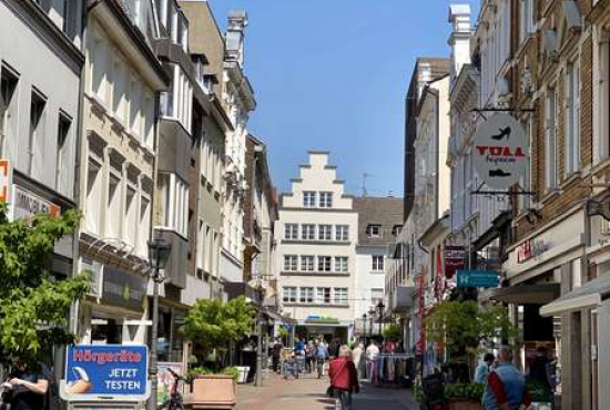 Neuss Neustraße, Ladenlokal, Gastronomie mieten oder kaufen