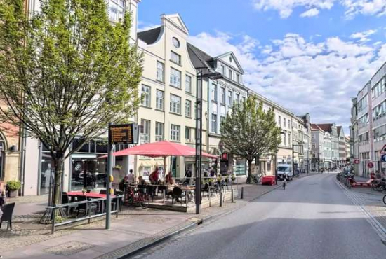 Lübeck , Ladenlokal, Gastronomie mieten oder kaufen