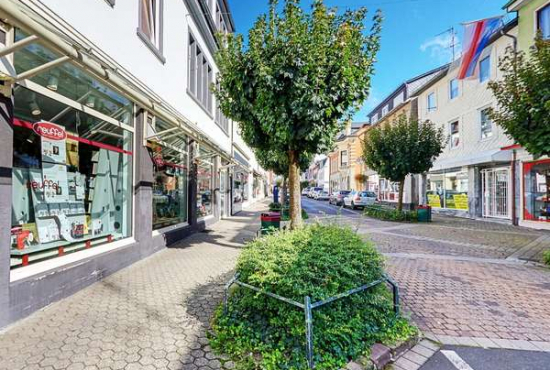 Montabaur Bahnhofstraße, Ladenlokal, Gastronomie mieten oder kaufen