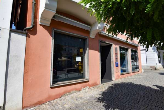 Günzburg Marktplatz, Ladenlokal, Gastronomie mieten oder kaufen