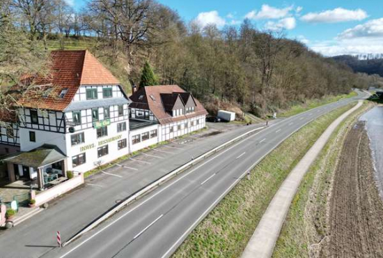 Einbeck Am Roten Stein, Ladenlokal, Gastronomie mieten oder kaufen