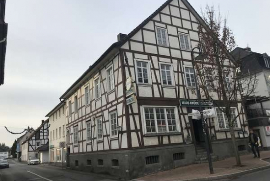 Balve Hauptstraße, Ladenlokal, Gastronomie mieten oder kaufen