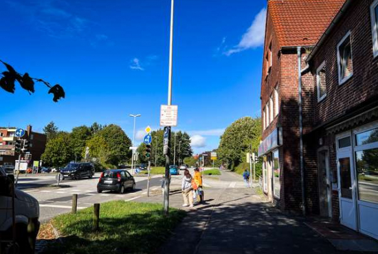 Kiel-Elmschenhagen Bebelplatz, Ladenlokal, Gastronomie mieten oder kaufen