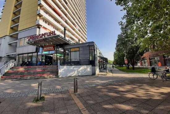 Berlin Helene-Weigel-Platz, Ladenlokal, Gastronomie mieten oder kaufen