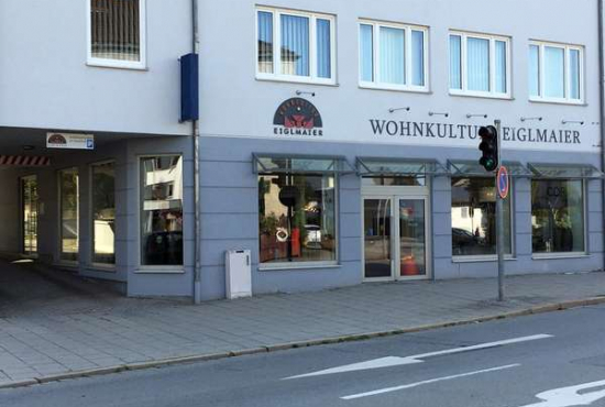 Deggendorf , Ladenlokal, Gastronomie mieten oder kaufen