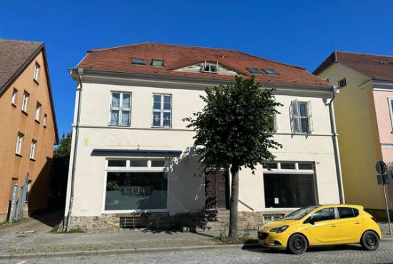 Neustrelitz Glambecker Str., Ladenlokal, Gastronomie mieten oder kaufen