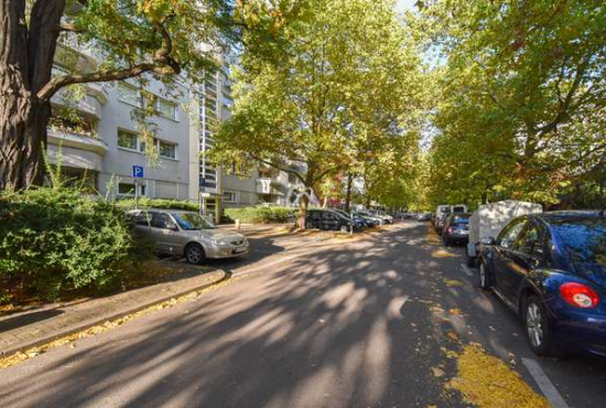 Berlin Rathenower Str., Ladenlokal, Gastronomie mieten oder kaufen