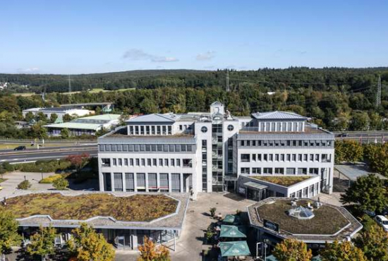 Mainaschaff Am Glockenturm, Ladenlokal, Gastronomie mieten oder kaufen