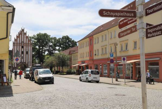 Neubrandenburg Stargarder Straße, Ladenlokal, Gastronomie mieten oder kaufen