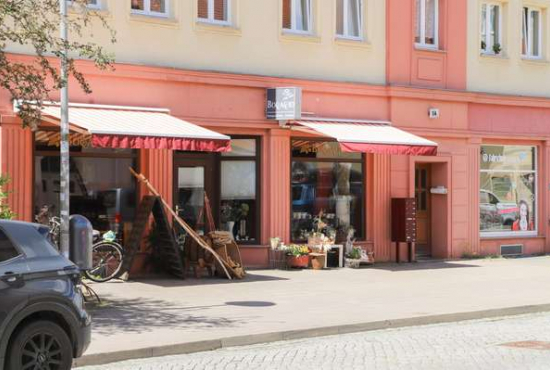 Neubrandenburg Stargarder Straße, Ladenlokal, Gastronomie mieten oder kaufen