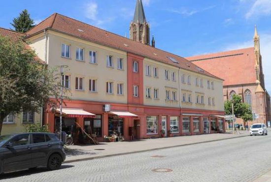 Neubrandenburg Stargarder Straße, Ladenlokal, Gastronomie mieten oder kaufen