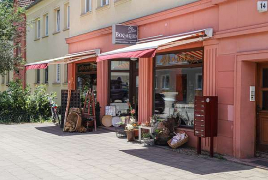 Neubrandenburg Stargarder Straße, Ladenlokal, Gastronomie mieten oder kaufen