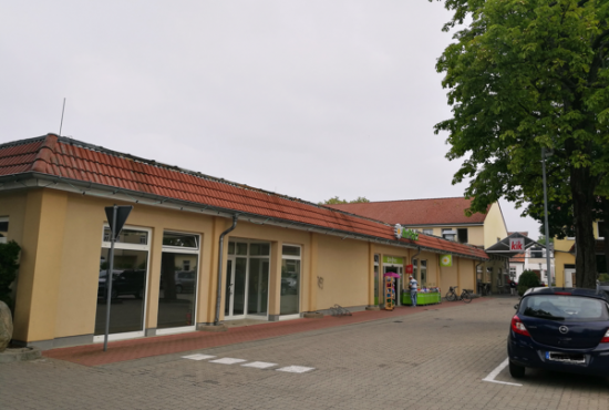 Rheinsberg Rhinstraße, Ladenlokal, Gastronomie mieten oder kaufen