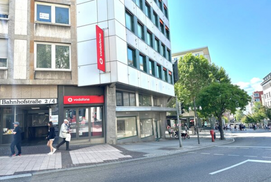 Pforzheim Bahnhofstraße, Ladenlokal, Gastronomie mieten oder kaufen