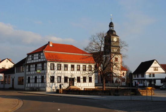 Breitungen Am Markt, Ladenlokal, Gastronomie mieten oder kaufen