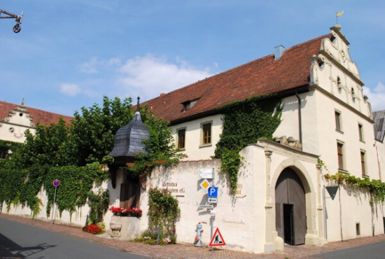 Nordheim Hauptstraße, Ladenlokal, Gastronomie mieten oder kaufen