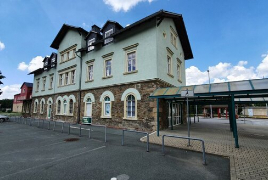 Schwarzenberg/Erzgeb. Bahnhof, Ladenlokal, Gastronomie mieten oder kaufen