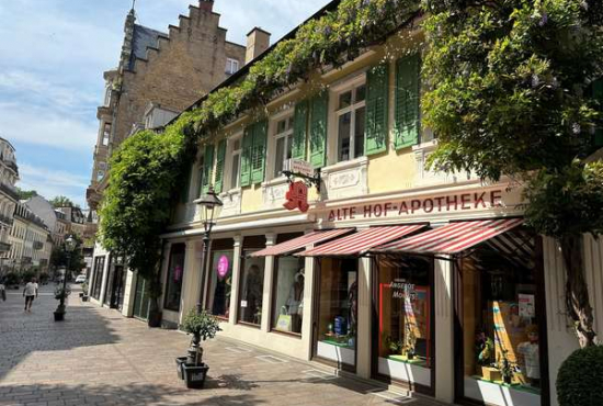 Baden-Baden Lange Straße (links), Ladenlokal, Gastronomie mieten oder kaufen