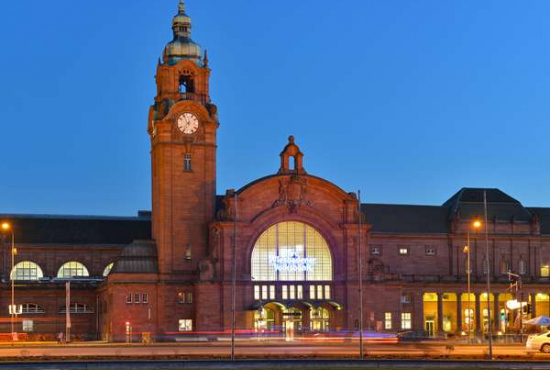 Wiesbaden Bahnhofsplatz, Ladenlokal, Gastronomie mieten oder kaufen