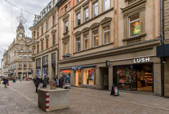 Wiesbaden , Ladenlokal, Gastronomie mieten oder kaufen