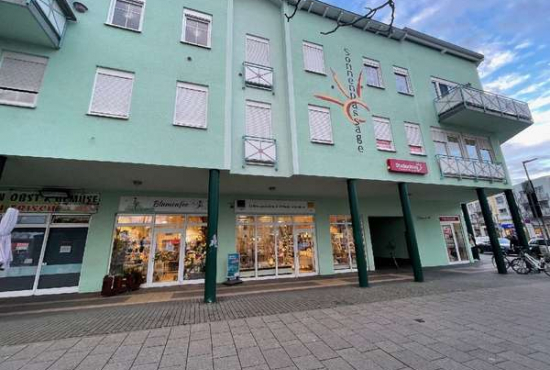 Schkeuditz Rathausplatz, Ladenlokal, Gastronomie mieten oder kaufen