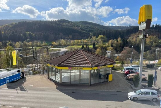 Titisee-Neustadt Titiseestr., Ladenlokal, Gastronomie mieten oder kaufen