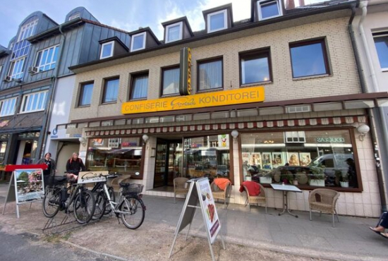 Ahrensburg Hamburger Straße, Ladenlokal, Gastronomie mieten oder kaufen