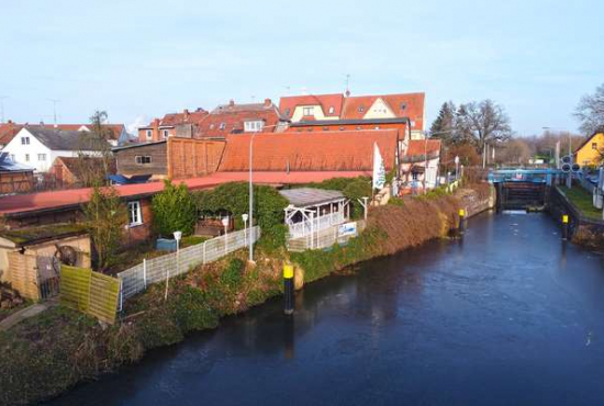 Lübz Mühlenstraße, Ladenlokal, Gastronomie mieten oder kaufen