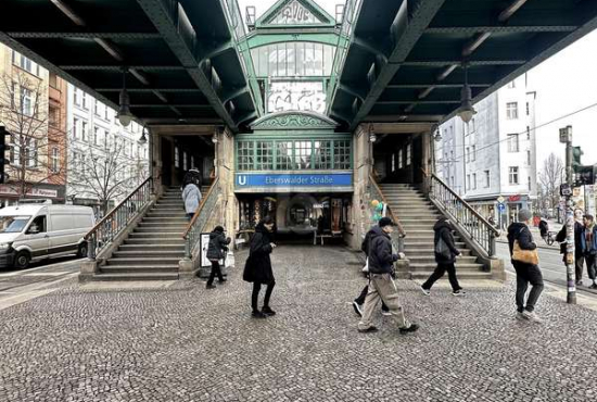 Berlin-Prenzlauer Berg , Ladenlokal, Gastronomie mieten oder kaufen