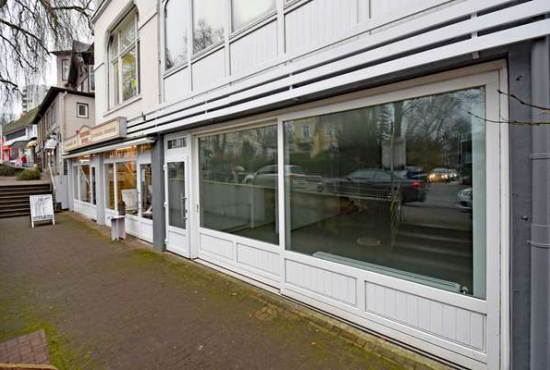 Reinbek Bahnhofstraße, Ladenlokal, Gastronomie mieten oder kaufen