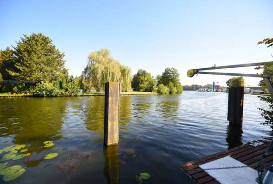 Grünheide , Ladenlokal, Gastronomie mieten oder kaufen