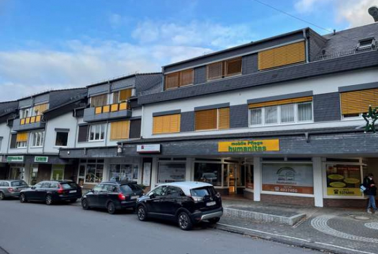 Wilnsdorf Rathausstraße, Ladenlokal, Gastronomie mieten oder kaufen