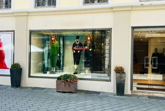 Baden-Baden Kreuzstrasse, Ladenlokal, Gastronomie mieten oder kaufen