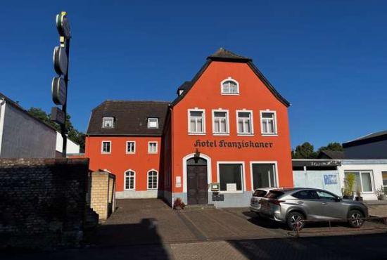 Erftstadt Klosterstraße, Ladenlokal, Gastronomie mieten oder kaufen