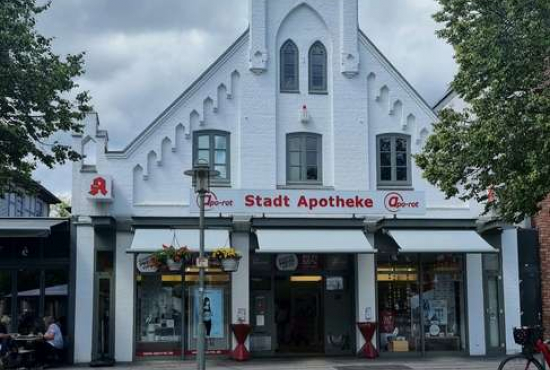 Neumünster , Ladenlokal, Gastronomie mieten oder kaufen