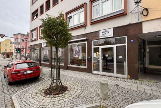Altötting Neuöttinger Straße, Ladenlokal, Gastronomie mieten oder kaufen