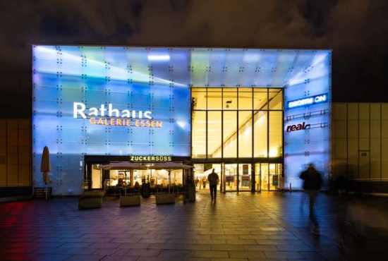 Essen Am Porscheplatz, Ladenlokal, Gastronomie mieten oder kaufen