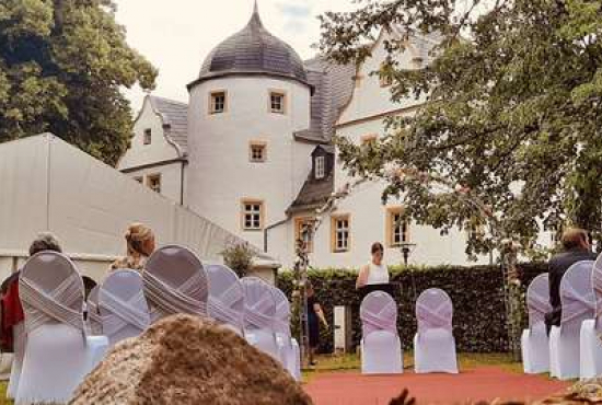 Saalfeld/Saale , Ladenlokal, Gastronomie mieten oder kaufen