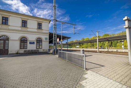 Pirna Bahnhof, Ladenlokal, Gastronomie mieten oder kaufen