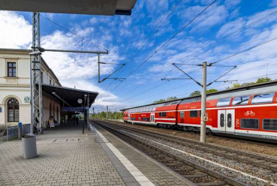 Pirna Bahnhof, Ladenlokal, Gastronomie mieten oder kaufen