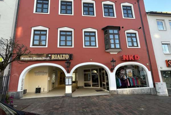 Zwiesel Stadtplatz, Ladenlokal, Gastronomie mieten oder kaufen