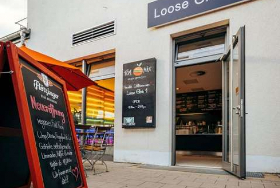 Rosenheim Südtiroler Platz, Ladenlokal, Gastronomie mieten oder kaufen