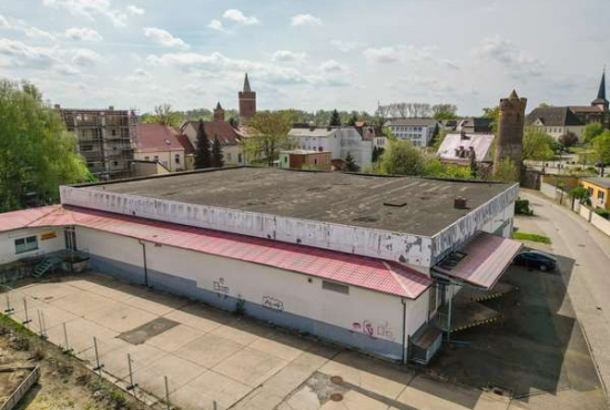 Jüterbog Mönchenstraße, Ladenlokal, Gastronomie mieten oder kaufen