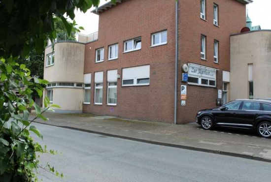 Paderborn-Neuenbeken Alte Amtsstraße, Ladenlokal, Gastronomie mieten oder kaufen