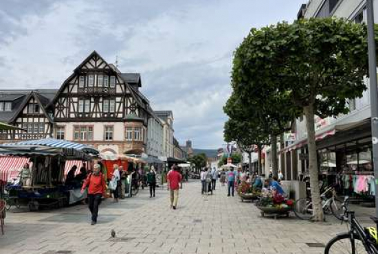 Bad Homburg , Ladenlokal, Gastronomie mieten oder kaufen