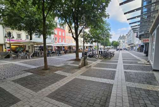 Brühl Markt, Ladenlokal, Gastronomie mieten oder kaufen